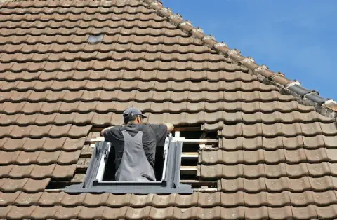 Pose de velux - Lissac sur Couze
